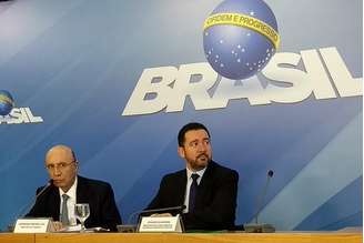 Brasília - Os ministros do Planejamento, Dyogo Oliveira, e o da Fazenda, Henrique Meirelles, durante coletiva de imprensa no Pálacio do Planalto 