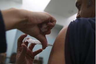 Campanha Nacional de Vacinação contra a Influenza vai até 9 de junho em todos os postos do País.