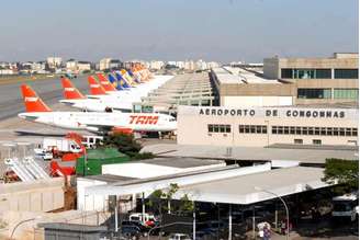 Procura por passagens aéreas domésticas aumentou 1,96%, mas oferta de voos recuou 0,68%