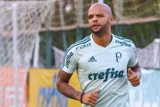 Após desentendimento com Cuca, Felipe Melo foi afastado do elenco do Palmeiras