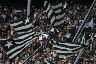Torcida alvinegra deve fazer nova festa no Estádio Nilton Santos, nesta quinta-feira (Vítor Silva/SSPress/Botafogo)