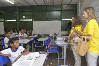 De acordo com o questionário da Prova Brasil de 2015, respondido pelos diretores das escolas brasileiras, cerca de 3% das escolas aplicam o modelo confessional