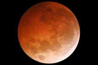 Imagem de eclipse lunar