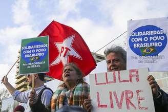 Em carta, Lula diz que 'acredita na Justiça'