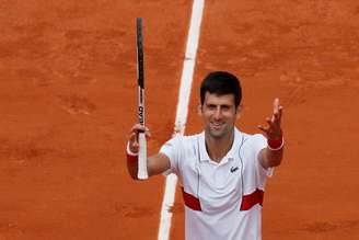 Djokovic comemora em Roland Garros