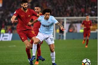 Segundo o 'Calciomercato', Felipe Anderson está na mira do Chelsea (Foto: ALBERTO PIZZOLI / AFP)