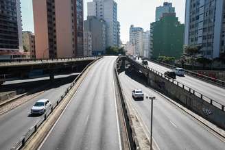 A redução do tráfego causada pela greve dos caminhoneiros reduziu pela metade os índices de poluição na cidade de São Paulo, segundo relatório