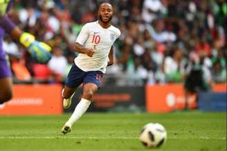 Sterling é um dos destaques da Inglaterra na Copa do Mundo (Foto: BEN STANSALL / AFP)