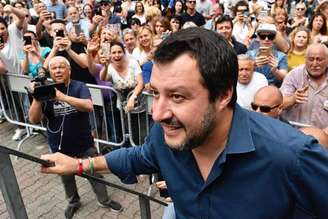 Matteo Salvini durante comício em Massa, na Toscana