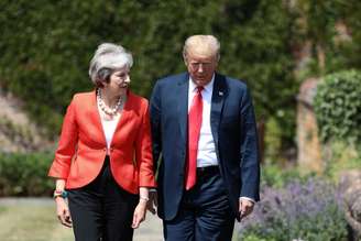  May e Trump chegam para entrevista em Chequers 13/7/2018 Jack Taylor/Pool via REUTERS 