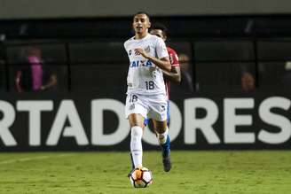 Com a chegada de Cuca, Guilherme Nunes pode ganhar espaço (Foto: Ivan Storti)