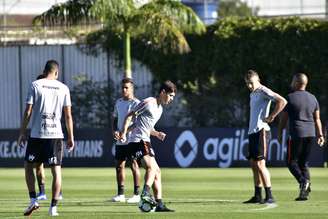 Corinthians realizou treino nesta sexta-feira (10)