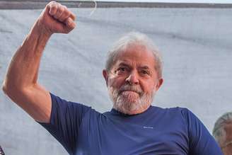 Lula é o candidato do PT à Presidência, mesmo preso em Curitiba desde abril