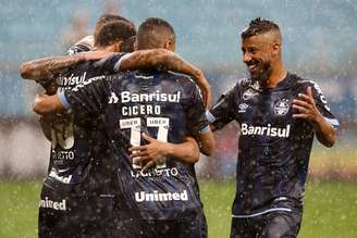 Numa grande atuação de Jael, o Grêmio venceu o Botafogo por 4 a 0 na Arena pela 22ª rodada do Campeonato Brasileiro