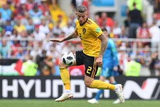 O zagueiro fez boa Copa do Mundo com a camisa da Bélgica (Foto: Adrian Dennis / AFP)