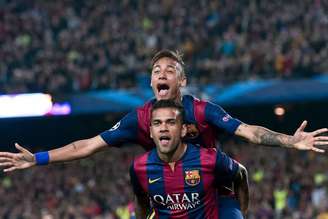 Brasileiros fizeram uma dupla vencedora no Barça (Foto: Josep Lago/AFP)