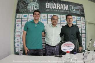 Fumagalli é anunciado como superintendente de futebol do Guarani (Foto: Divulgação)