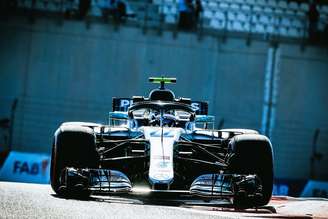 Testes da Pirelli: Valtteri Bottas lidera manhã do primeiro dia em Abu Dhabi