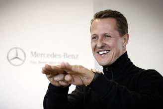 “Schumacher não respira por aparelhos”, afirma publicação britânica