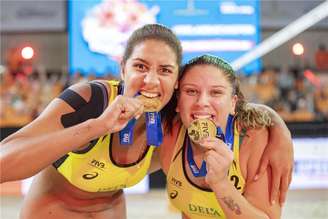 Ana Patrícia e Rebecca ganham etapa de Haia do vôlei de praia.