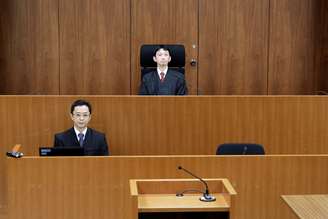 Juiz Yuichi Tada, do Tribunal Distrital de Tóquio, antes de audiência de Carlos Ghosn 08/01/2019  Kiyoshi Ota