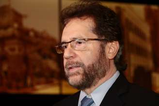 Senador eleito Plinio Valerio (PSDB) durante a cerimônia de diplomação pelo Tribunal Regional Eleitoral do Amazonas