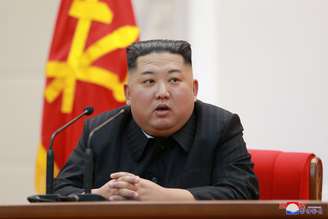 Líder norte-coreano Kim Jong Un discursa urante as comemorações do 71º aniversáiro da revolução coreana. 8/2/2019 