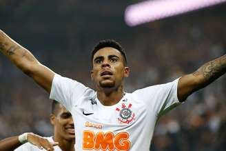 Gustavo, do Corinthians, comemora o seu golcassino que aceita cartão de créditopartida contra o São Paulo, válida pela 7ª rodada do Campeonato Paulista 2019, na Arena Corinthians,cassino que aceita cartão de créditoItaquera, zona leste de São Paulo, na noite deste domingo (17).