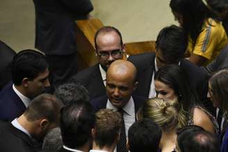 O major Vítor Hugo (PSL-GO) durante a sessão Deliberativa Ordinária realizada no plenário da Câmara dos Deputados, em Brasília (DF), nesta terça-feira (12).