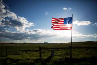 Bandeira dos Estados Unidos no Estado do Wyoming
31/05/2016
REUTERS/Kristina Barker 
