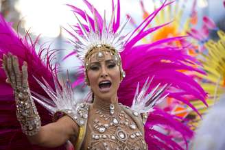 A apresentadora Sabrina Sato, que desfilou em São Paulo e no Rio