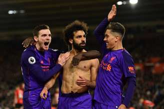 Com Salah decisivo, Liverpool sofre, mas vira para cima do Southampton (Foto: GLYN KIRK / AFP)