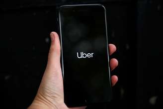 Logo da Uber exibido em uma tela de celular em Londres. 14/09/2018. REUTERS/Hannah Mckay