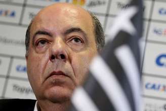 Presidente bancou a permanência de Gustavo Noronha e Anderson Barros (Foto: Vítor Silva/SSPress/Botafogo)