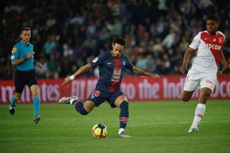 Neymar agrediu um torcedor após a final da Copa da França (Divulgação)