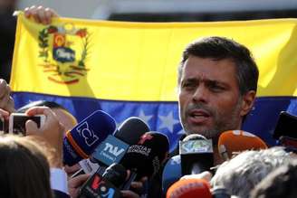 Leopoldo López se refugiou na Embaixada da Espanha em Caracas