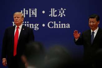 Presidentes dos EUA, Donald Trump, e da China, Xi Jinping 
09/11/2017
REUTERS/Jonathan Ernst