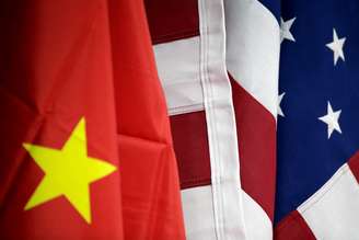 Bandeiras dos Estados Unidos e da China em Pequim
28/05/2019 REUTERS/Jason Lee