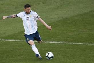 Messi, durante o confronto contra a Venezuela (Foto: AFP)