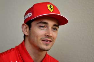 Leclerc: “Seria fantástico lutar contra Verstappen pelo título da F1”