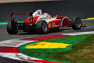 Gianluca Petecof mantém liderança do Campeonato Italiano de Fórmula 4 após etapa de Spielberg