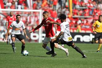 Inter e Corinthians não saíram do 0 a 0.