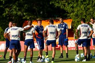  técnico Cuca durante treino do São Paulo no CT da Barra Funda, em São Paulo (SP)