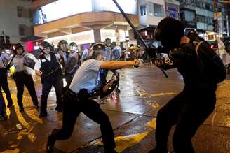 Tsuen Wan, Hong Kong, China 25/08/2019. REUTERS/Tyrone Siu  