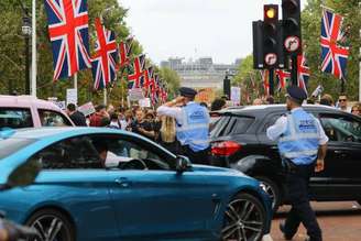 Britânicos protestam contra 'golpe' de Boris Johnson