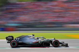 Bottas revela o motivo por não conseguir atacar Leclerc no GP da Itália