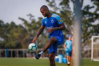Dedé pode voltar ao time do Cruzeiro neste final de semana (Foto: Vinnicius Silva/Cruzeiro)