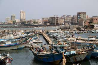 Vista da cidade portuária de Hodeida
17/04/2019
REUTERS/Abduljabbar Zeyad