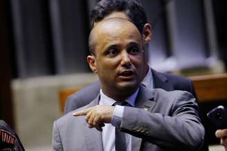Líder do governo na Câmara dos Deputados, Major Vitor Hugo, durante sessão da Casa
22/05/2019 REUTERS/Adriano Machado 