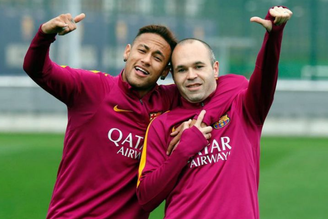 Atuando juntos no Barça, Neymar e Iniesta venceram a Champions League de 2014-15 (Foto: Reprodução/Instagram)